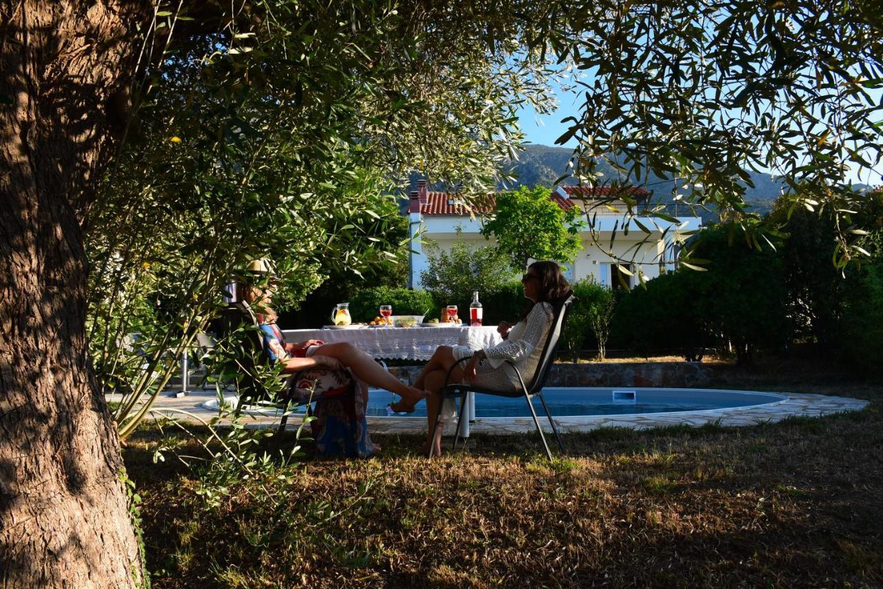Villa Monte Kariotes Самотракі Екстер'єр фото